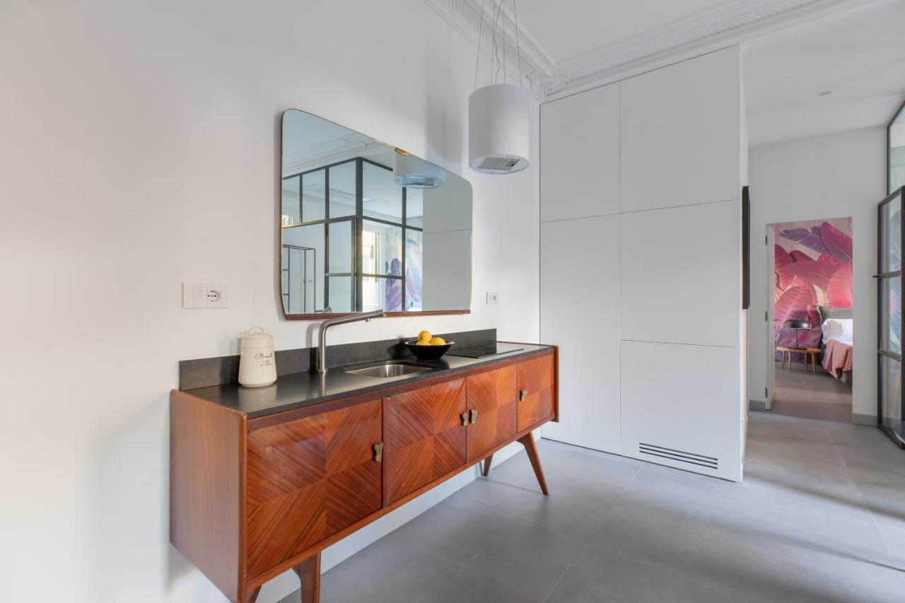 Twin Flowers Apartment In San Giovanni Рим Экстерьер фото