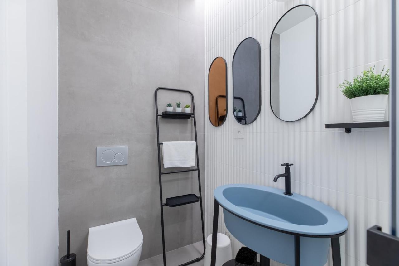 Twin Flowers Apartment In San Giovanni Рим Экстерьер фото