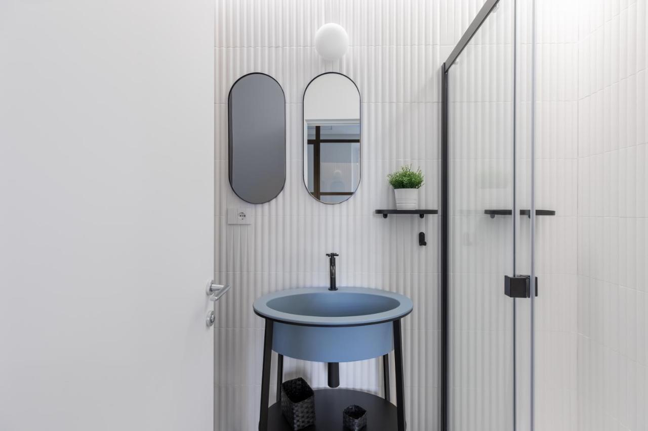 Twin Flowers Apartment In San Giovanni Рим Экстерьер фото